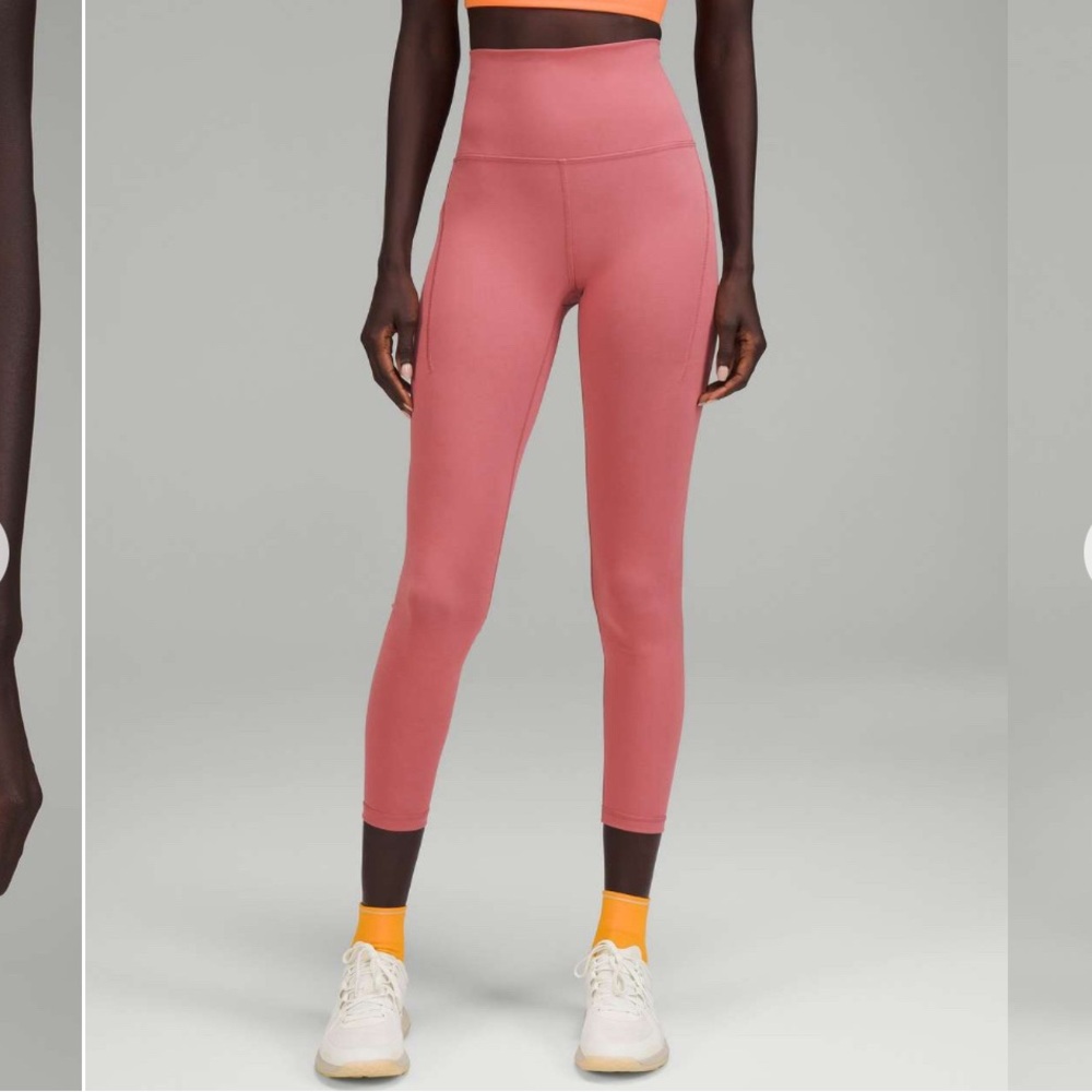 Lululemon Wunder Train High-Rise Tight with Pockets 25"
Brier Rose